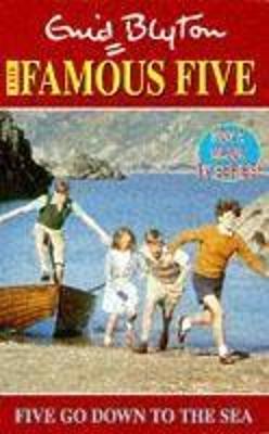 Five Go Down To The Sea: Book 12