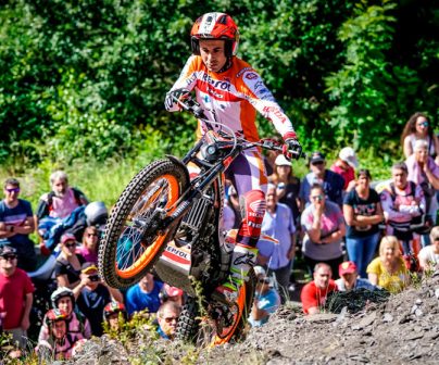 Toni Bou en una prueba outdoor de Trial