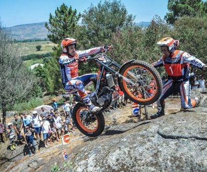 Toni Bou rodando sobre la Montesa Cota 4RT