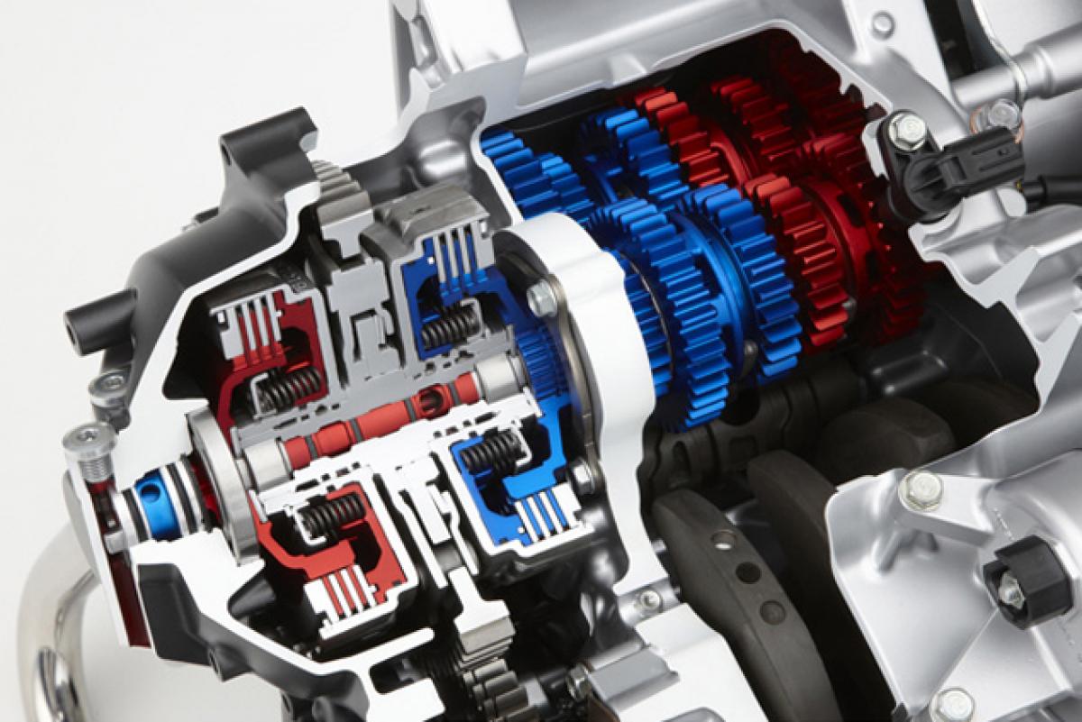 ¿Cómo funcionan las motos automáticas?