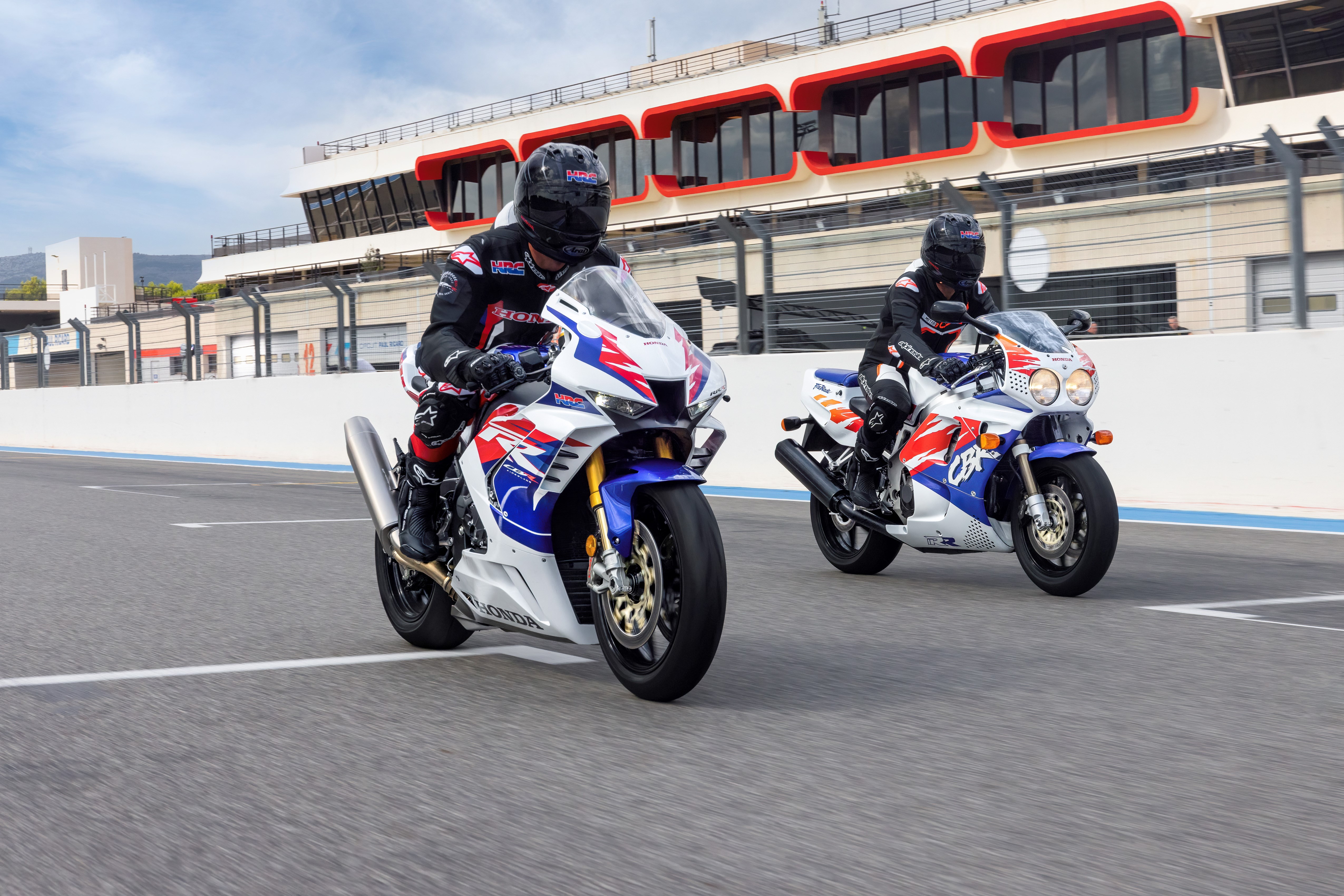 Como rodar en moto en circuito - consejos