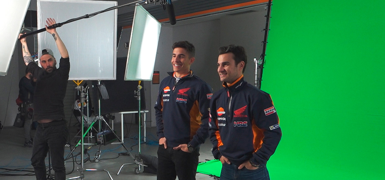 Marc Márquez y Dani Pedrosa, dos estrellas ante las cámaras