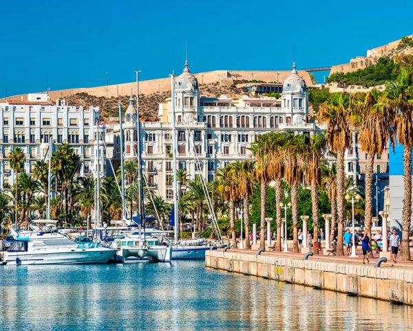 Puerto deportivo de Alicante Puerto deportivo de Alicante