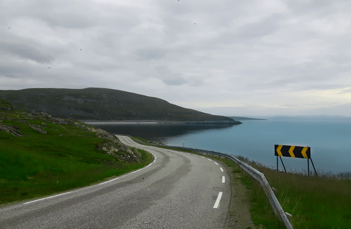 Carretera de la ruta al Cabo Norte.