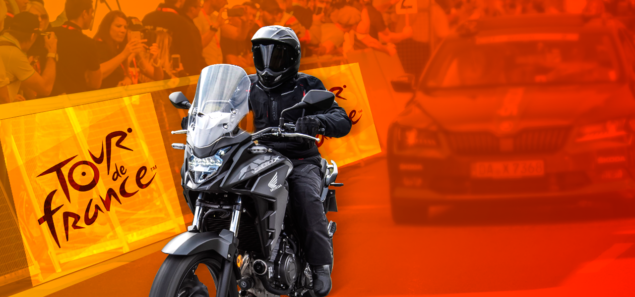 ¿Cuánto se tardaría en completar el Tour de Francia en moto?