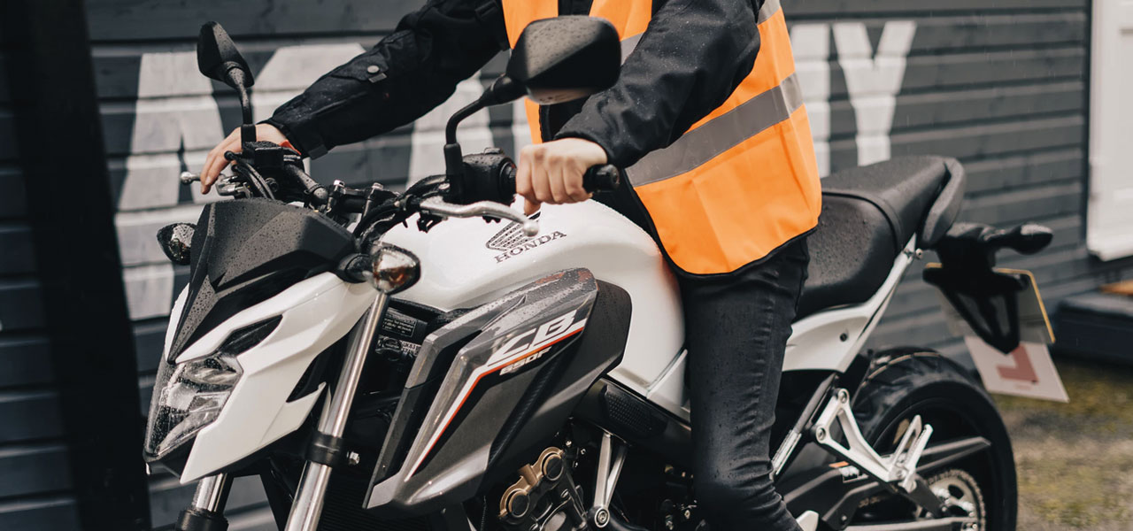 5 pasos para iniciarse en el mundo de las motos con buen pie