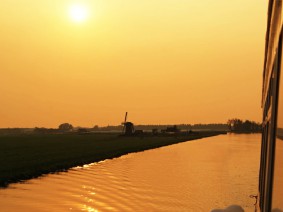 Rondvaart Kagerplassen Westeinderplassen kaasboerderij Rondvaart Kagerplassen Westeinderplassen kaasboerderij