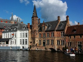 Dagtocht Chocolade en friet in Brugge Dagtocht Chocolade en friet in Brugge