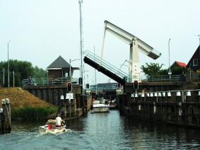 Dagtocht Biesbosch, vogels en verzetstrijders Dagtocht Biesbosch, vogels en verzetstrijders