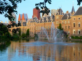 Dagtocht Staten-Generaal en Ambachtelijk Gouda Dagtocht Staten-Generaal en Ambachtelijk Gouda