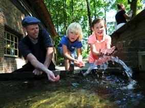 Schoolreis Nederlands Openluchtmuseum (basisscholen) Schoolreis Nederlands Openluchtmuseum (basisscholen)