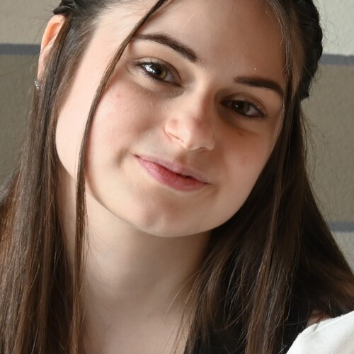 Sara Z.