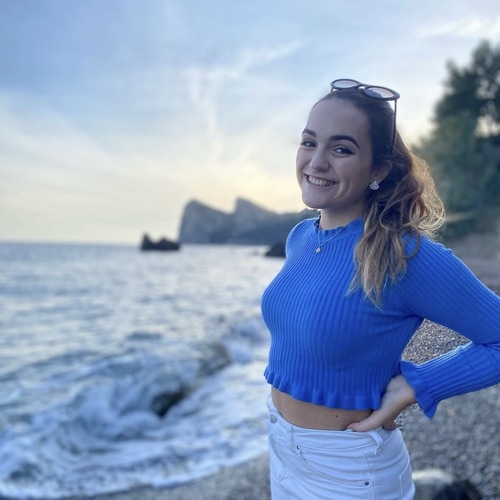 Fiorella G.