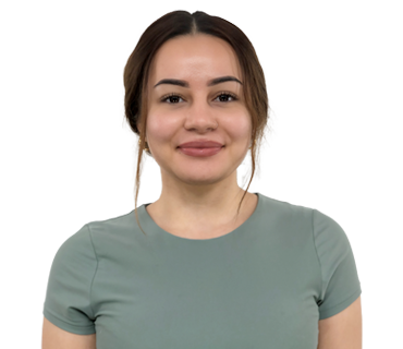 Emine, a Company Formation Executive at 1st Formations.