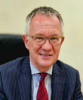 Mr Ian M Smith