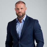 Dr Christopher Scott FRCP