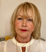 Mrs Val Shapiro