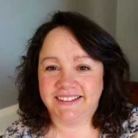Dr Tara Daniels