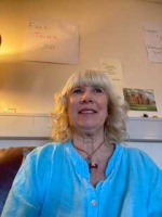 Ms Diane R McAllister