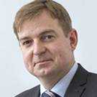 Mr Michael Andrew Roberts