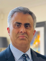 Dr Aadil Shaukat