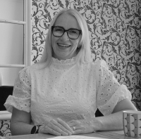 Mrs Clare Dangerfield