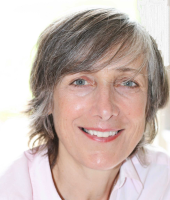 Miss Julieann Gillitt