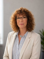 Dr Laura Corsinovi