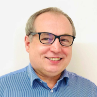 Dr Hilmi Recica