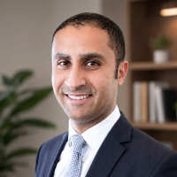 Dr Michael Michail