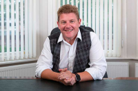 Mr Stephen J Foley