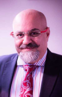 Dr Andrew Maleknia