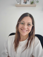 Mrs Susana Lara