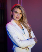 Miss Arianna Masotti