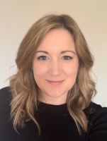 Dr Hannah Gray