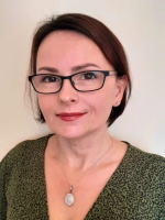 Ms Diana Bromboszcz