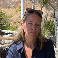 Dr Jane Bourne