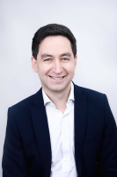 Dr Robert N Stellman