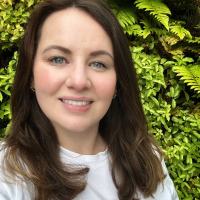 Dr Caitlin Neill