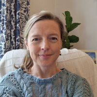 Ms Helen Farrell