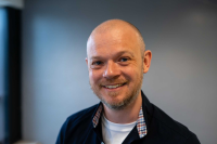 Dr Tim Carter