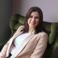 Dr Natalie Vrahimides