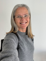 Ms Gillian Carmichael