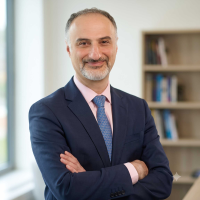 Dr Alexander Kokrashvili