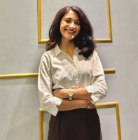 Dr Arshia Choudhury