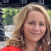 Mrs Lindsay C Nathan