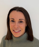 Dr Laura Varnes