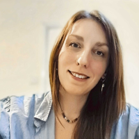 Dr Jess Rayner
