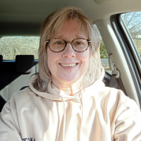 Ms Elizabeth J Cowley