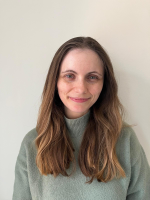 Dr Iona Bird